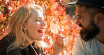 Finde Liebe auf dem Land. (Foto: AdobeStock_273491659 Volodymyr)