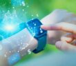 Smart Watch: Die Zukunft des Einzelhandels (Foto: AdobeStock 643487239 metamorworks)